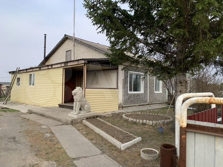 Дом 68 м² на участке 10 га