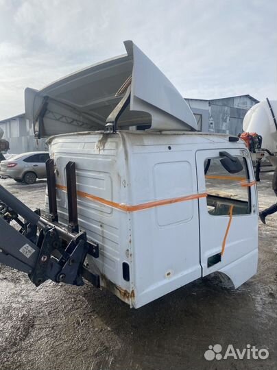 Кабина мерседес аксор 2012 год