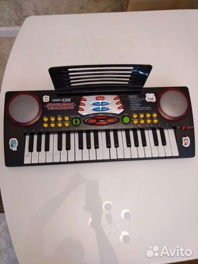 Детский синтезатор пианино