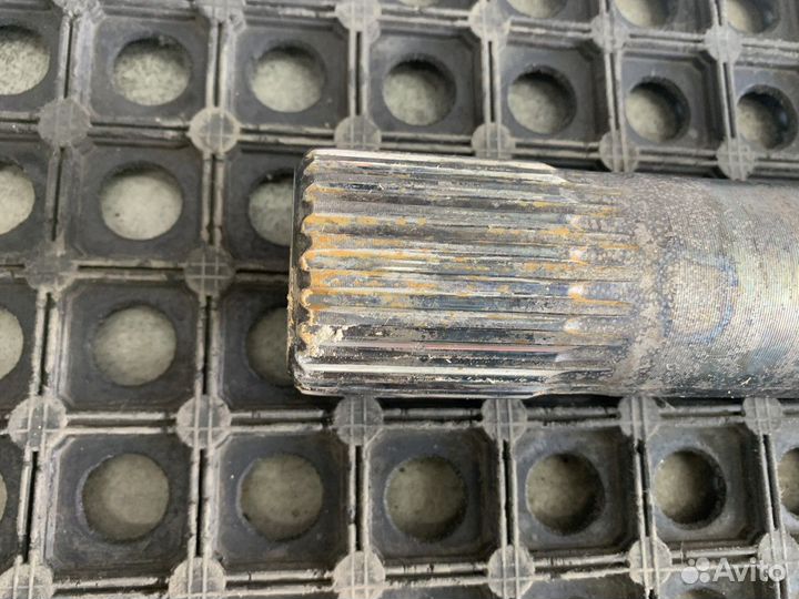 Полуось задняя 1090мм без блокировки