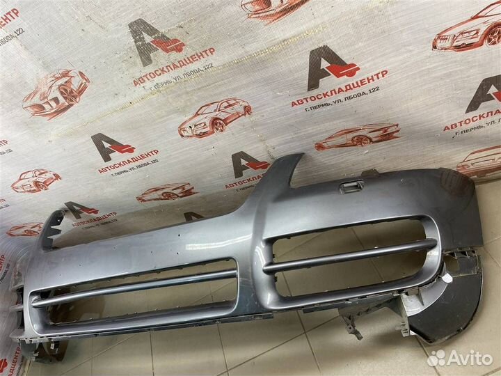 Бампер передний Volkswagen Touareg (2002-2010)