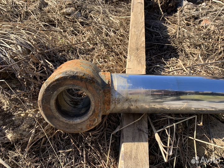 Цилиндр гидравлический бу