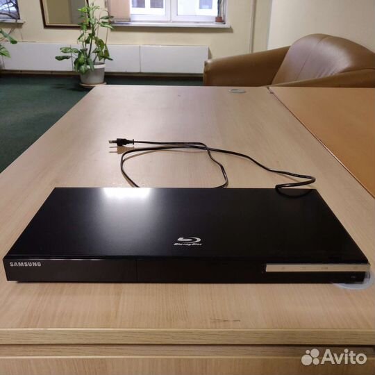 Blu ray плеер Samsung BD-C5500 Ростест идеал