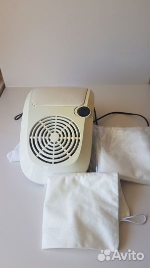 Продаётся вытяжка, аппарат для маникюра, сухожар