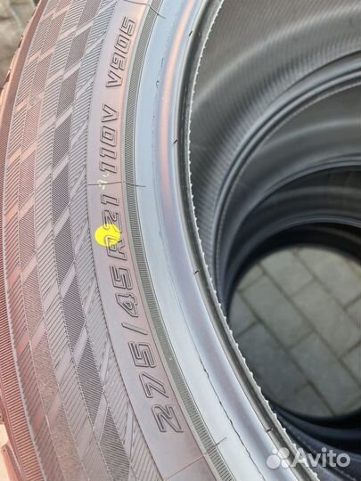 Yokohama BluEarth Winter V905 275/45 R21 и 315/40 R21 115V