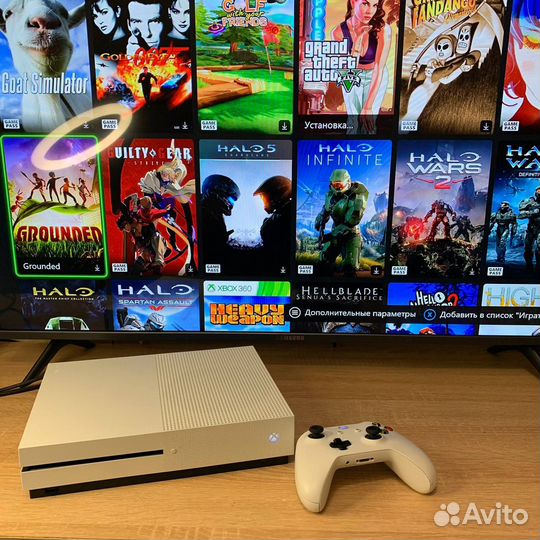 Xbox One S + геймпад + 400 игр