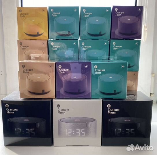 Умная колонка с Алисой Яндекс мини с часами новая