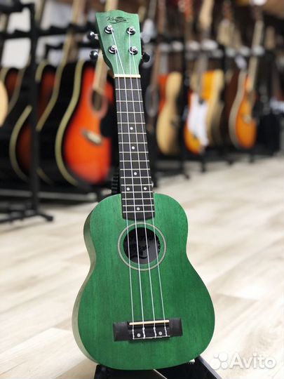 Укулеле Индонезия (сопрано) зеленая матовая