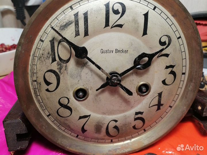 Настенные часы, густав беккер
