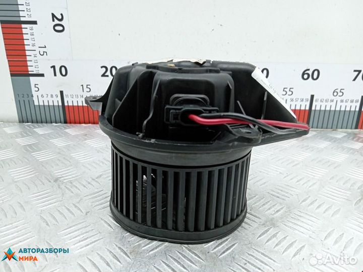 Моторчик печки Renault Scenic рест. 2001