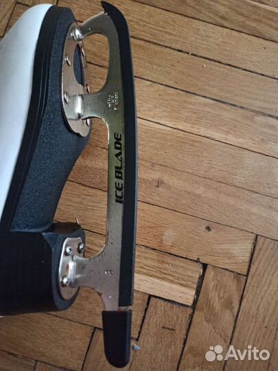 Коньки фигурные