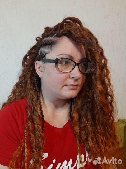 Плетение разнообразных кос(афро,синегалки, и др.)