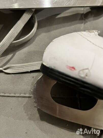 Коньки фигурные 35 размер