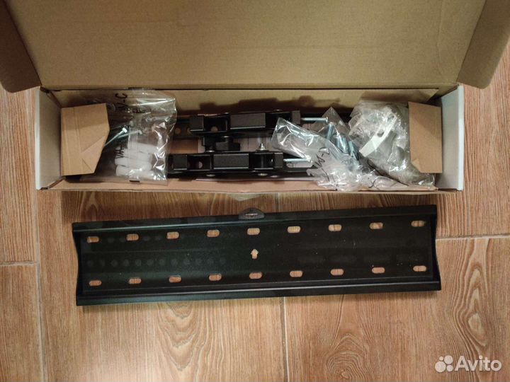 Крепление телевизора 32'.55' на стену (PLB44SE)