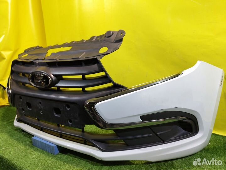 Бампер передний LADA Granta FL 2018