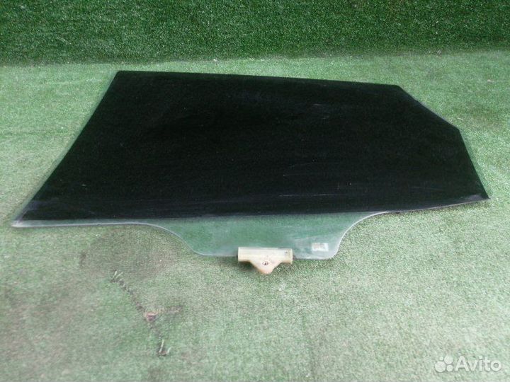 Стекло двери заднее правое Kia Ceed JD G4FA 2013