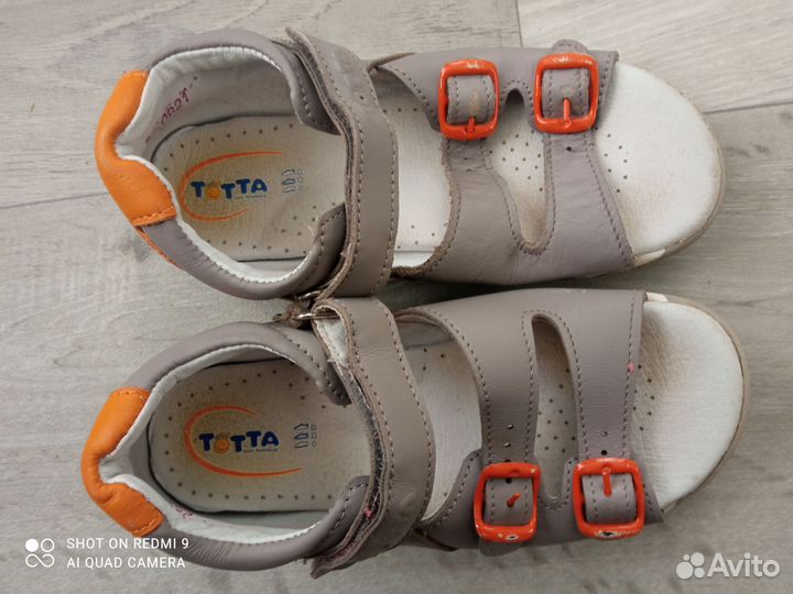 Кожаные сандалии тотта