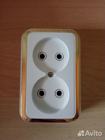 Розетка двойная 10А; 250V без заземления