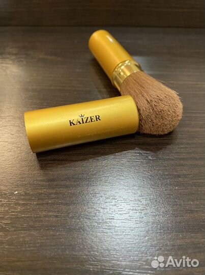 Кисть в футляре Kaizer