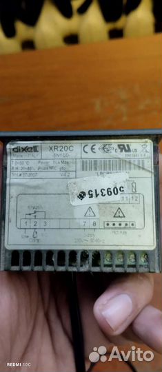 Микроконтроллер-термостат