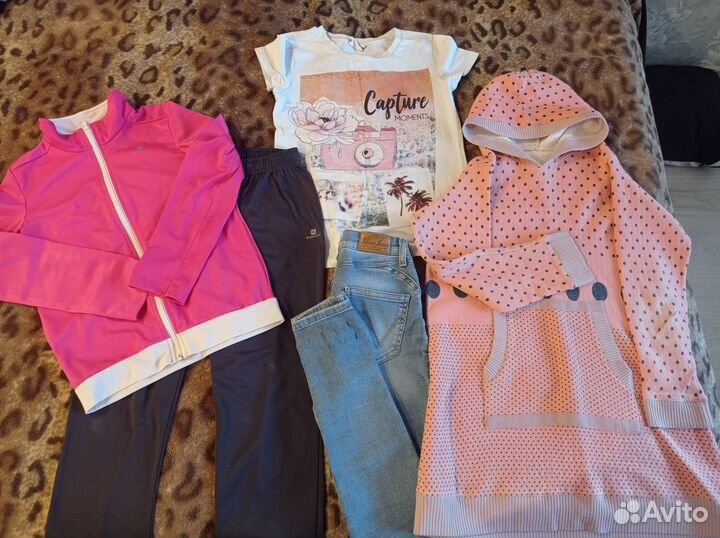 Продам вещи на девочку пакетом, рост 140-146
