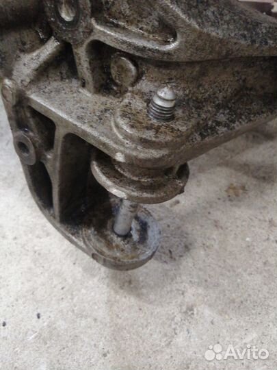 Подрамник VW Tiguan/Q-3/CC/B-6/B-7