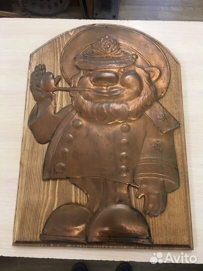 Панно медное на дереве