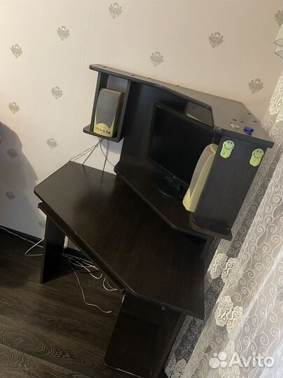 Компьютерный стол бу