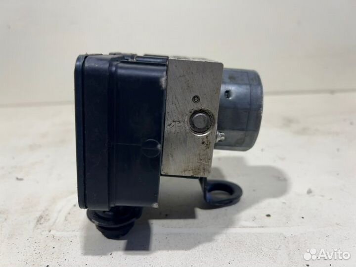 Блок ABS передний Volkswagen Polo 5 2009-2020