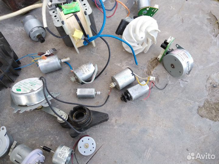 Электродвигатели для ремонта бытовой техники