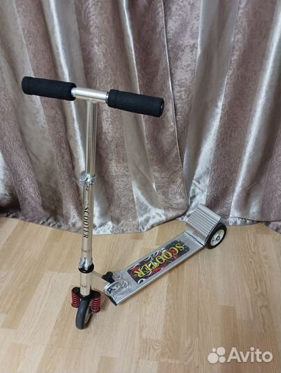 Детский железный складной самокат
