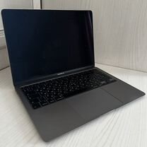 Macbook Air i7 2020 года