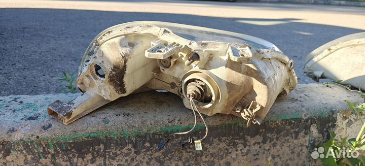 Фары Honda Civic 6 Ek3 дорест левая и правая