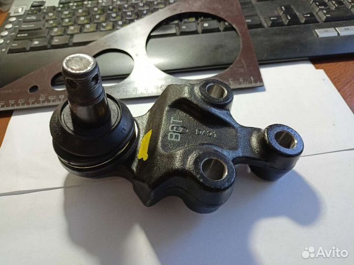 Шаровая опора