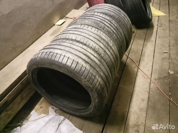 Michelin Pilot Sport 3 245/40 R18 93Y