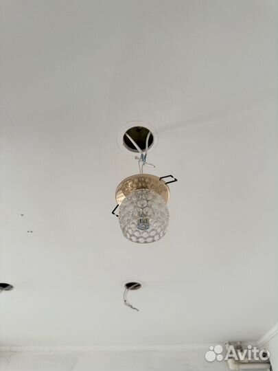 Светильник потолочный встраиваемый