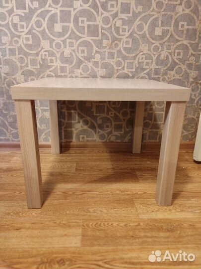 Журнальный столик