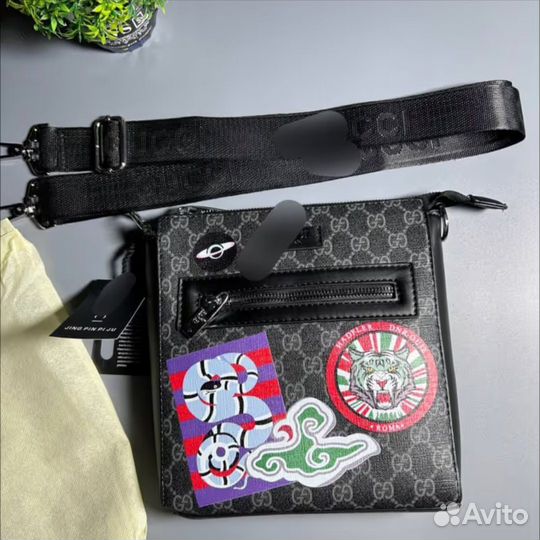 Сумка Gucci на плечо кросс-боди