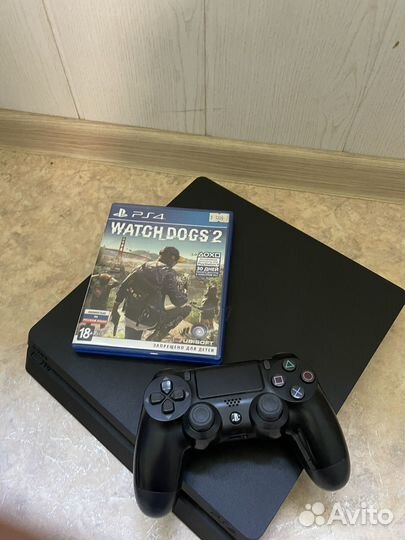 Sony PS4 slim