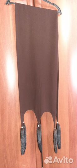 Шарф женский с кисточками норки