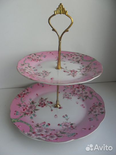 Этажерка (ваза для фруктов)