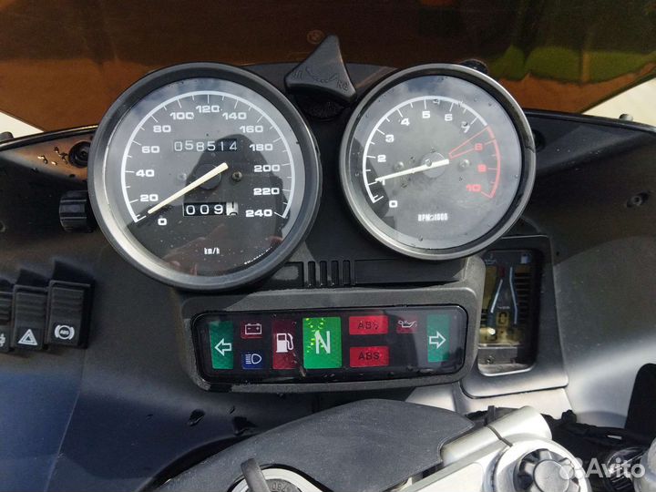 BMW r1100rs