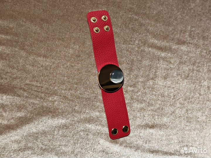 Браслет с камнем