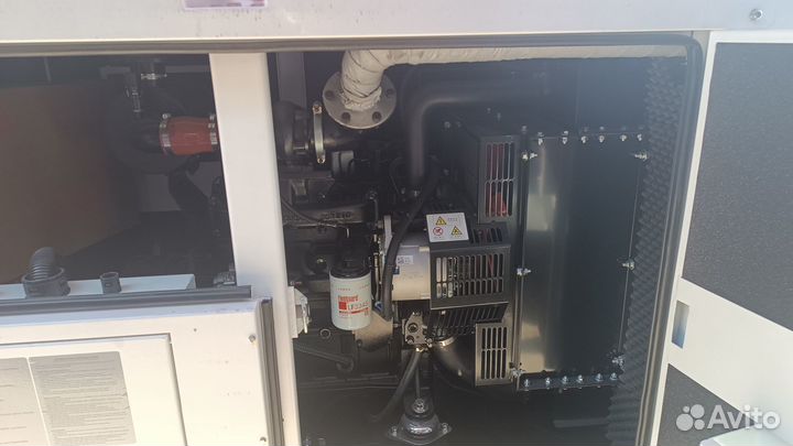 Дизельный генератор zeus Cummins 100 кВт