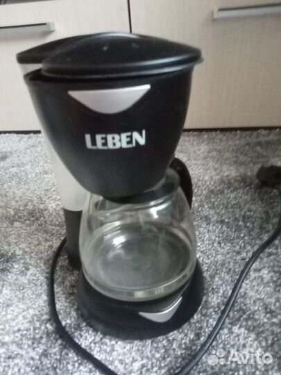 Кофеварка Leben