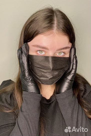 Мастер бровист