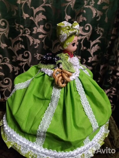 Грелка на чайник Барышня