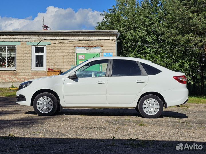 LADA Granta 1.6 МТ, 2020, 40 000 км