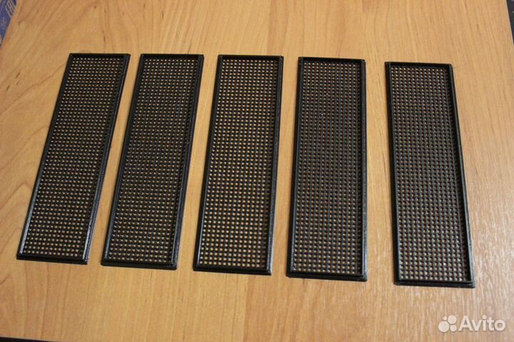 Универсальная заглушка для материнской платы