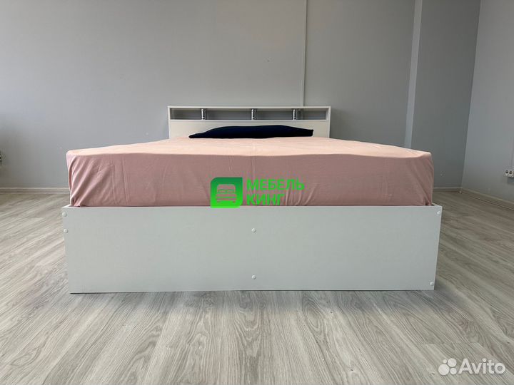 Кровать двухспальная